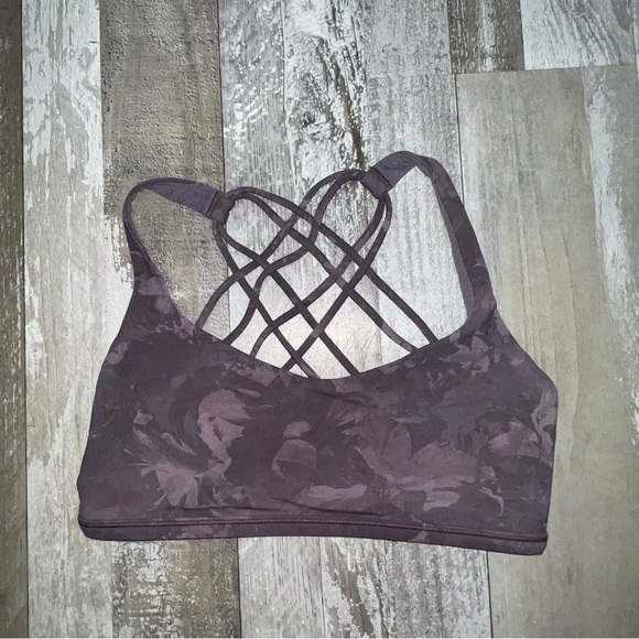 Lululemon Women’s Free To Be Wild Sports Bra Purple Floral Size 6 - Picture 3 of 5